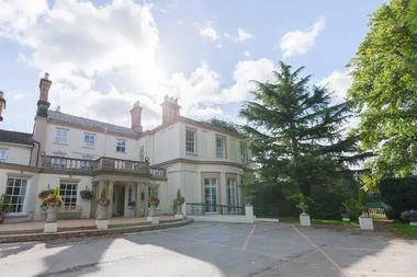 Hilderstone Hall