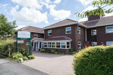 Dovedale Court