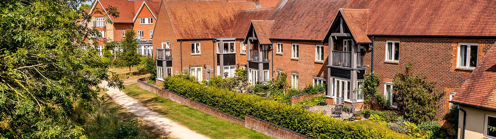 Richmond Village Letcombe Regis
