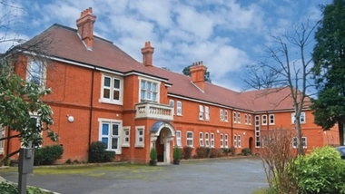 Victoria House